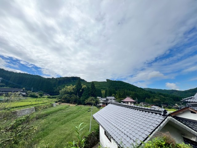 玖珠町大字山浦　原野畑あり　４LDK　2階建の展望