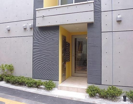 文京区白山２丁目の賃貸マンションのエントランス
