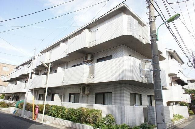 マノーホワイトの外観|おしゃれな外観です