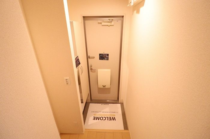 カメリア　Ｂ棟の玄関