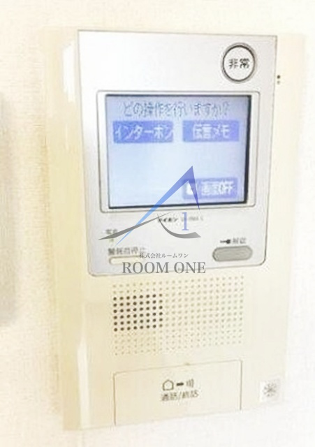 GENOVIA板橋本町green wallのセキュリティ|モニター付きインターホンです。