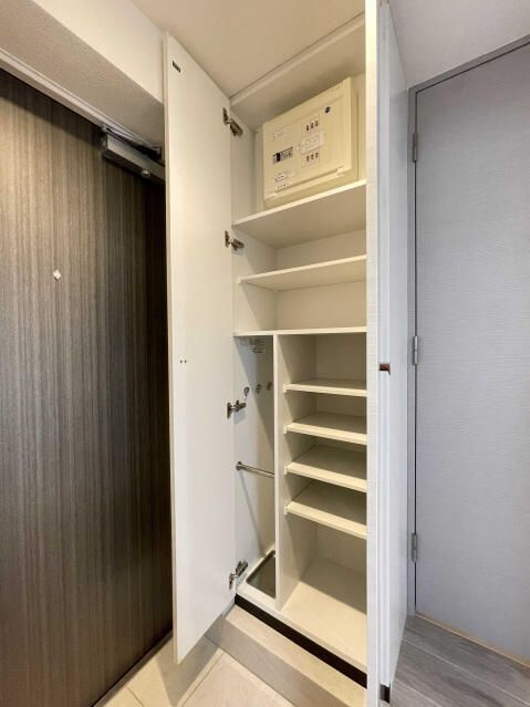 スカイコートパレス駒沢大学Ⅱの収納|収納豊富です