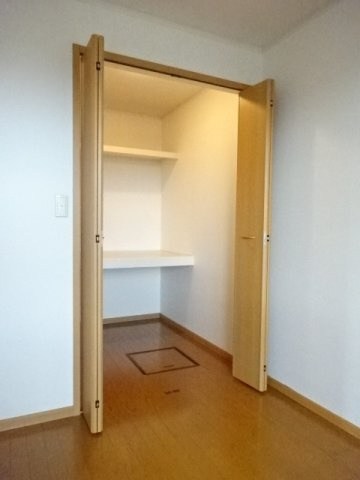 エトワール　Ｂの収納|大きなものも収納できそうです
