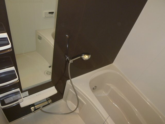 グラン　ノワール　Ⅱの浴室|コンパクトで使いやすいお風呂です
