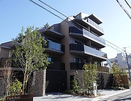 新宿区市谷加賀町２丁目の賃貸マンションの外観