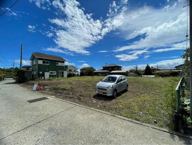 【外観】 | 駿東郡小山町須走 6期 新築一戸建て 3号棟 | 現在建築中の外観画像です。ご内覧は同じメーカーの完成物件へご案内いたしますので、いつでもご相談ください！