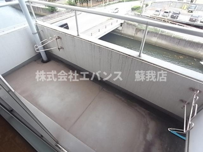 【バルコニー】 | 君待橋 | バルコニー付きです