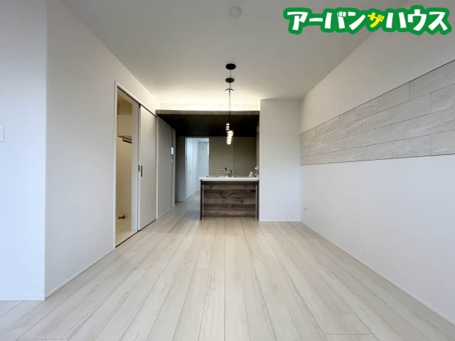ラ・パルテール旭川　11番館の居間・リビング