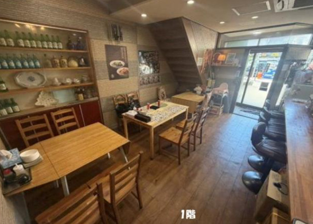 大阪市生野区桃谷４丁目の住宅付店舗戸建の内装
