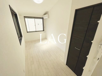 【居間・リビング】 | リブ・プレシャス | 洋室のお部屋です。