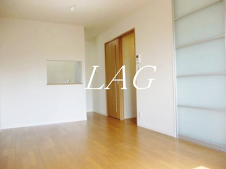 【居間・リビング】 | アプリ田端 | 洋室のお部屋です。