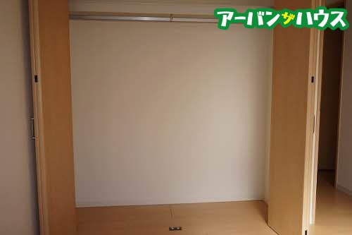 ソルブライトB棟の収納