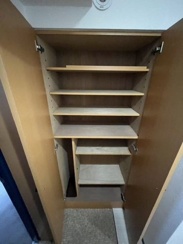 千代田区岩本町２丁目の賃貸マンションの内装