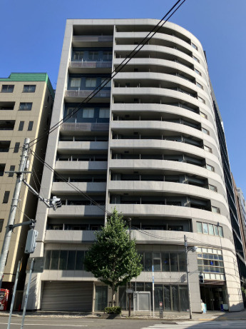 千代田区岩本町２丁目の賃貸マンションの外観