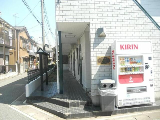 ＰＡＬＡＣＩＯ　ＭＡＴＳＵＤＯ　１６５０のエントランス