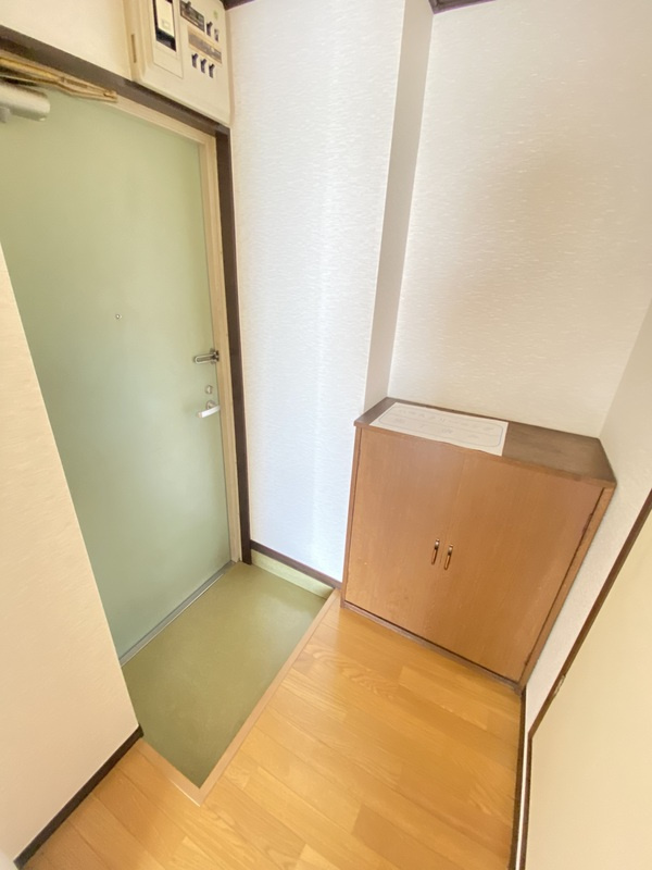 アトリエの玄関