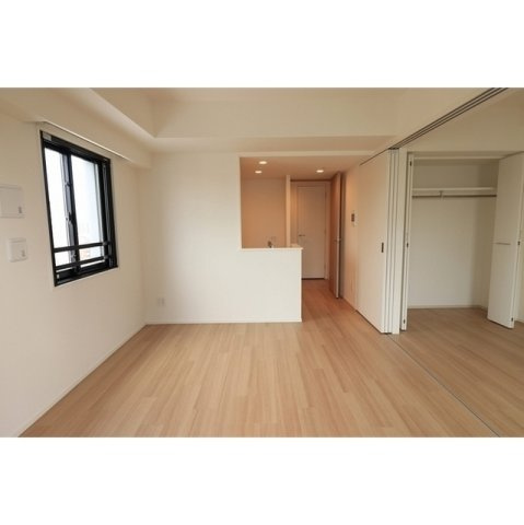 ミュプレ根岸の居間・リビング