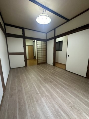 【居間・リビング】南大塚一丁目戸建