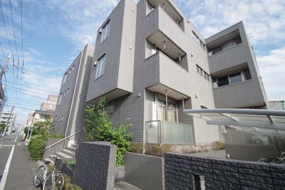 ★町田駅まで平坦で歩きやすい立地★
