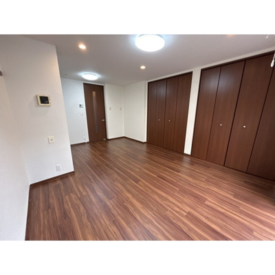 【居間・リビング】 | スクエア駅南B棟