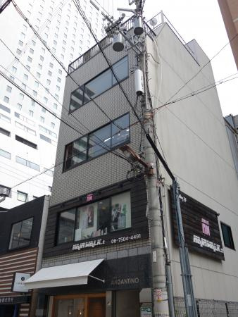 大阪市中央区西心斎橋１丁目の店舗事務所