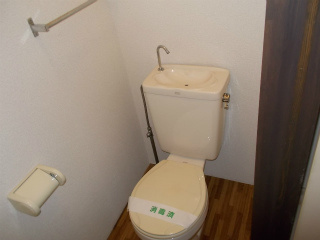ウインズウメサトのトイレ