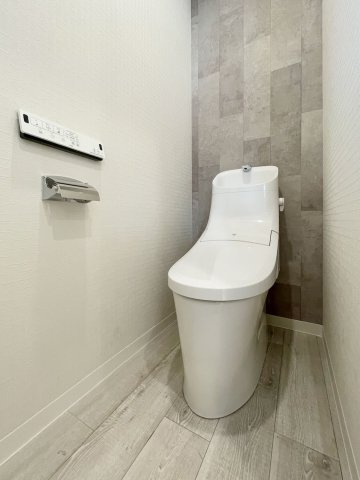 アルジェネーロ三ツ沢のトイレ|コンパクトで使いやすいトイレです