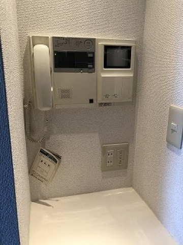 クレッセント新横浜のセキュリティ|モニター付きインターホンで安心です