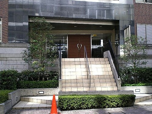 リシェ横浜山下公園のエントランス|エントランス　※2012年10月撮影