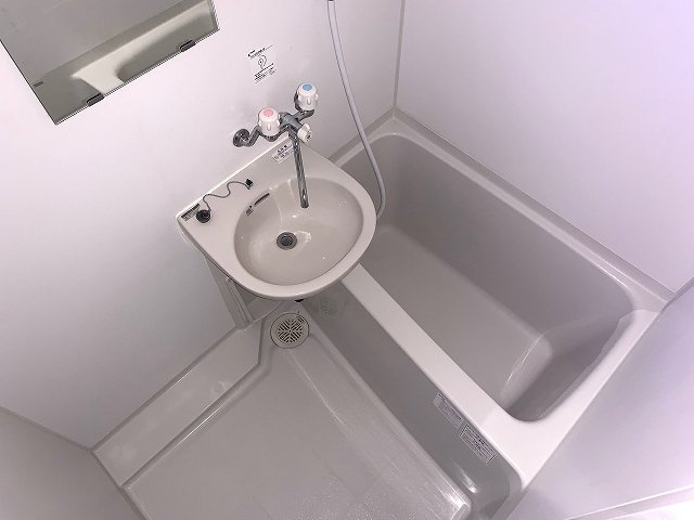 レオネクストル　ヴァン　ブルーの浴室