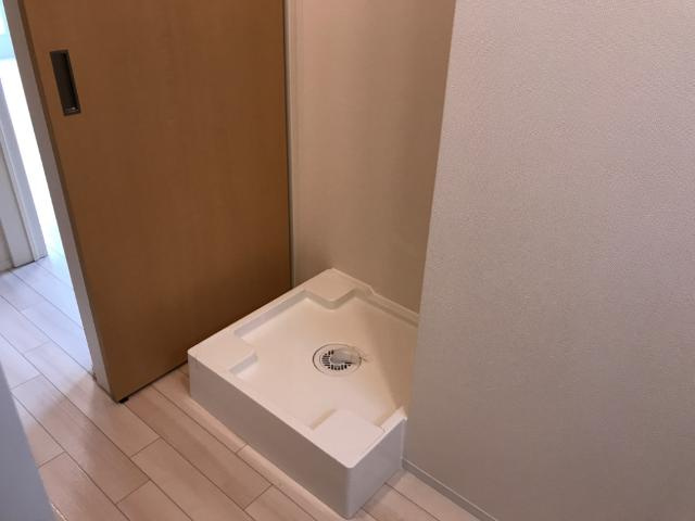 ケンデの洗面所|洗濯機置場
