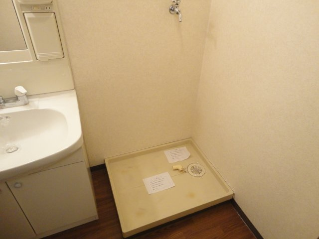エクセレンス戸田公園のその他|室内洗濯機置場