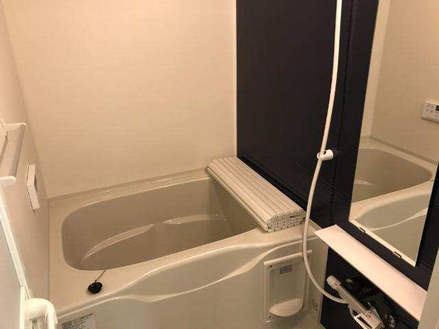 ステビアハウスＡの浴室|お風呂です