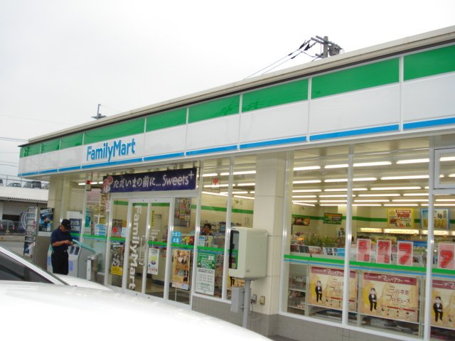 ローザ　ブランカの周辺|コンビニまで500ｍ