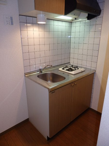 新品家具付きマンション下高井戸8(KaGood東京)のキッチン