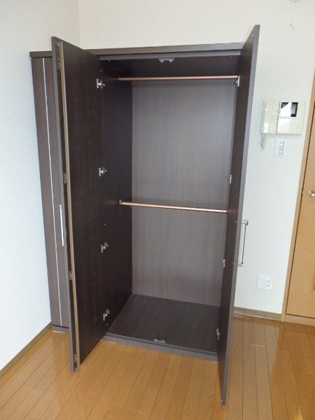 新品家具付きマンション下高井戸8(KaGood東京)の収納