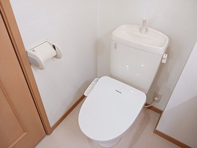 【トイレ】 | サニーヒルズ岡台Ⅱ | トイレもきれいです