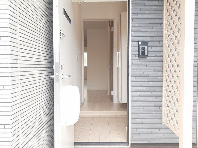 キスリーⅡの玄関|収納もある玄関です