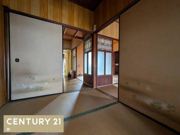 和歌山市和歌浦東1丁目　中古戸建の和室
