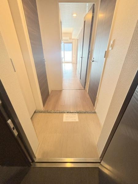 クリスタルグランツみなとシティの玄関