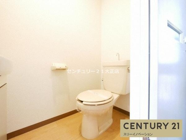 Y's朝潮橋駅前のトイレ