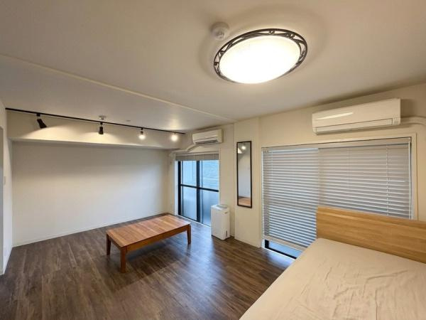 アクトピア金沢文庫の寝室|現況に近い寝室です。※こちらの写真はイメージしやすいようにAIで家具家電を消しております。