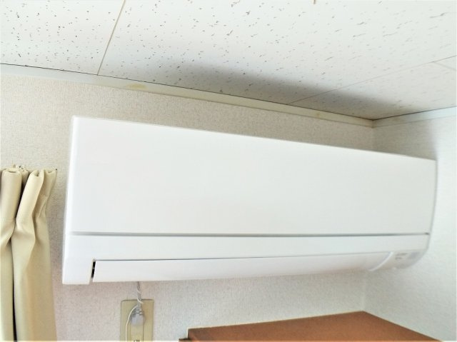 レオパレスイーストのその他|エアコン