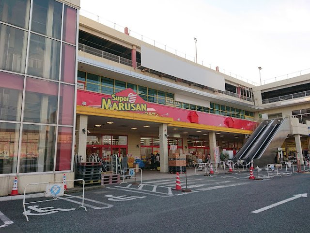レオパレスイーストの周辺