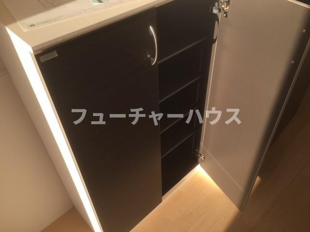 インテリオルのその他|洗濯機置場