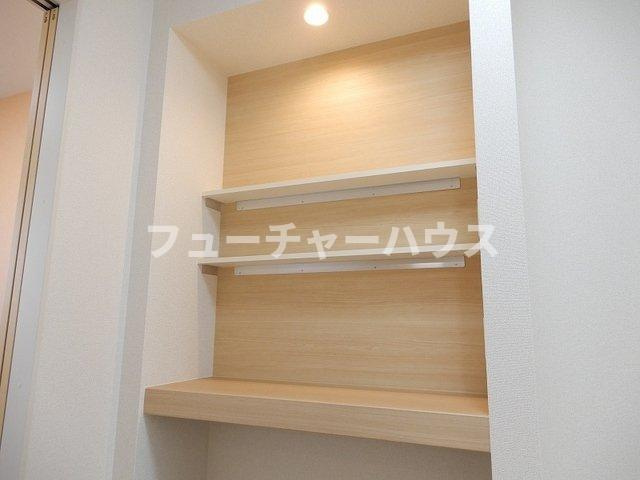 サンフローラ　サカドの駐車場