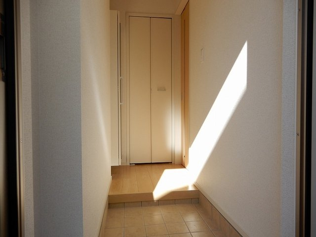 サンフローラ　サカドの玄関