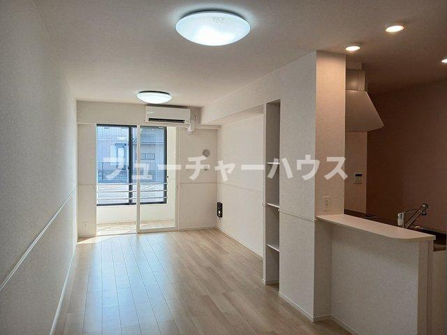ハイビスカスＢの居間・リビング
