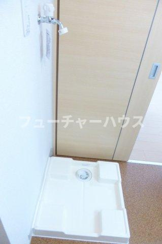 ラグナヒルズ　Ａの駐車場