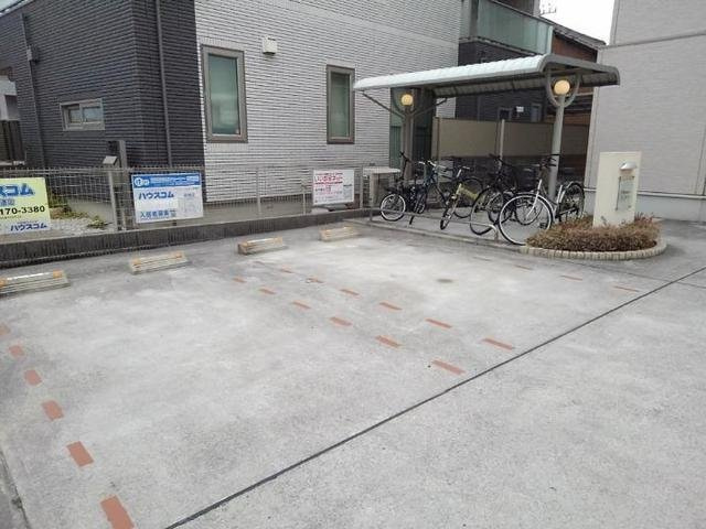 メゾンＭ＆Ｍ　Ⅱの駐車場